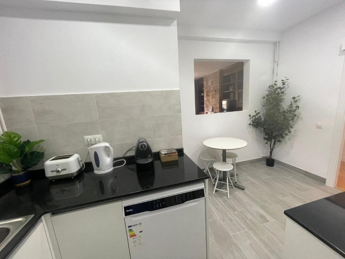 Family-Friendly Home In Central Barcelona 4Bdr Extérieur photo